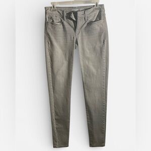 Denizen From Levi’s Low-Rise Light Gray Jegging